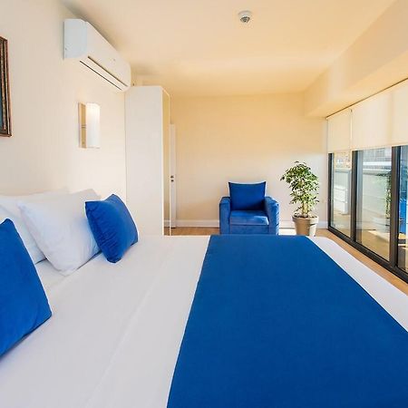 Premium Aparthotel With Sea View Batoumi Extérieur photo