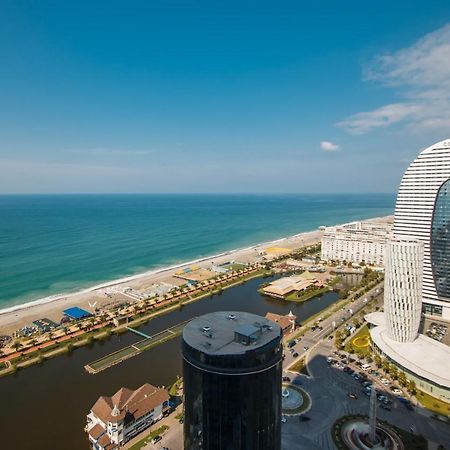 Premium Aparthotel With Sea View Batoumi Extérieur photo