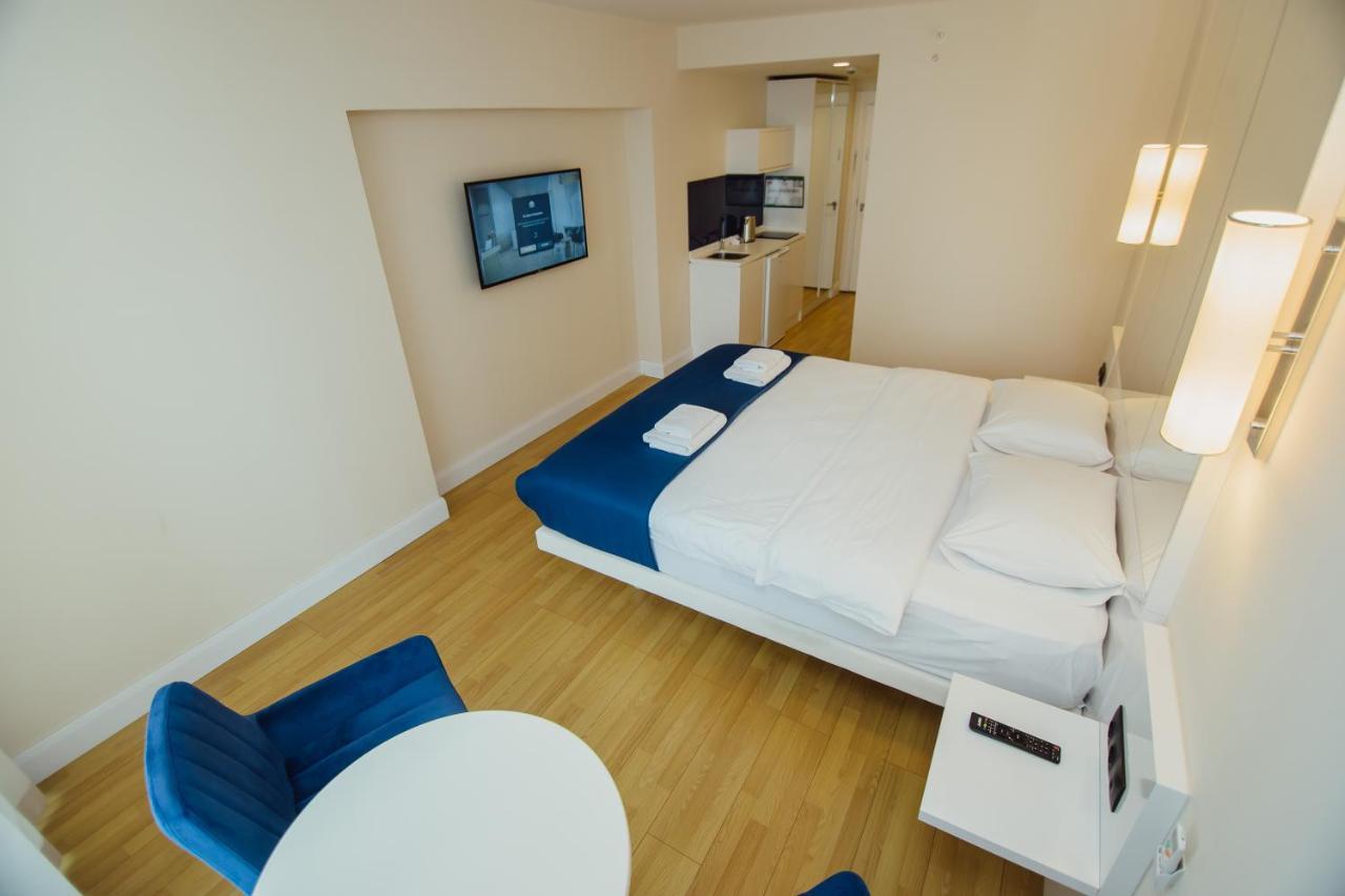 Premium Aparthotel With Sea View Batoumi Extérieur photo