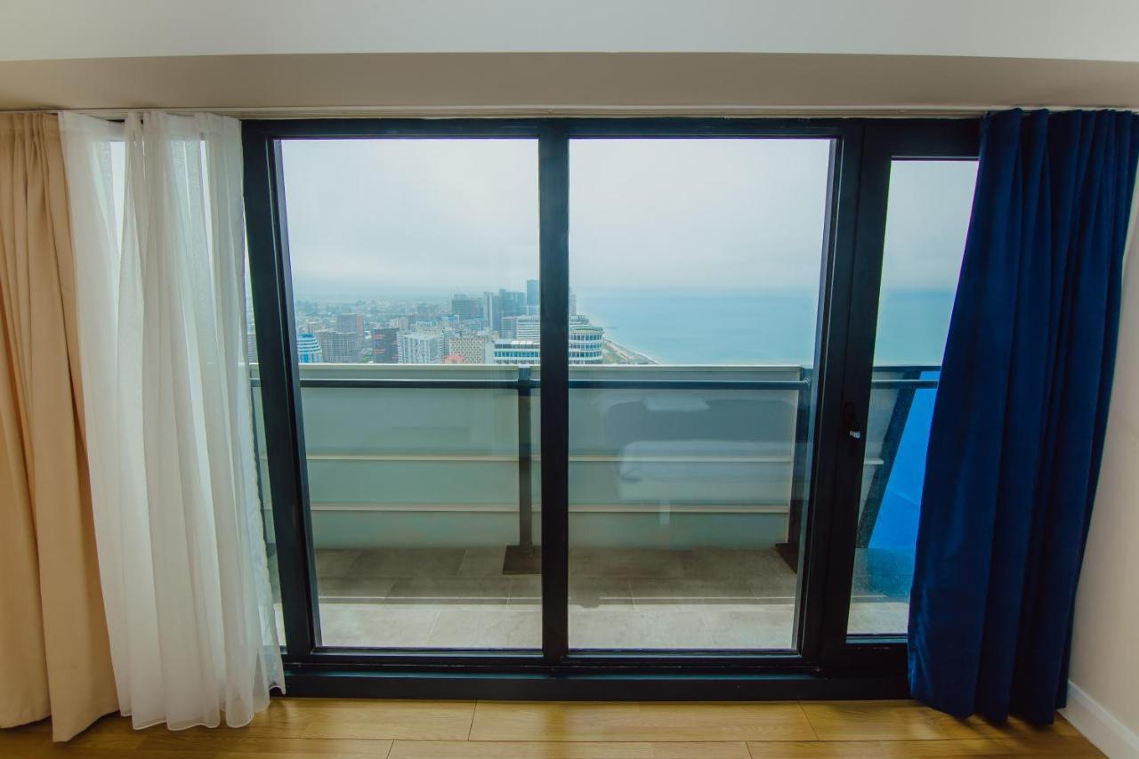 Premium Aparthotel With Sea View Batoumi Extérieur photo