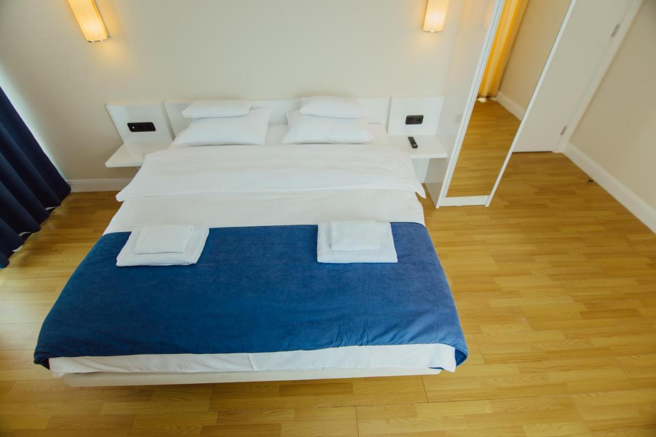 Premium Aparthotel With Sea View Batoumi Extérieur photo