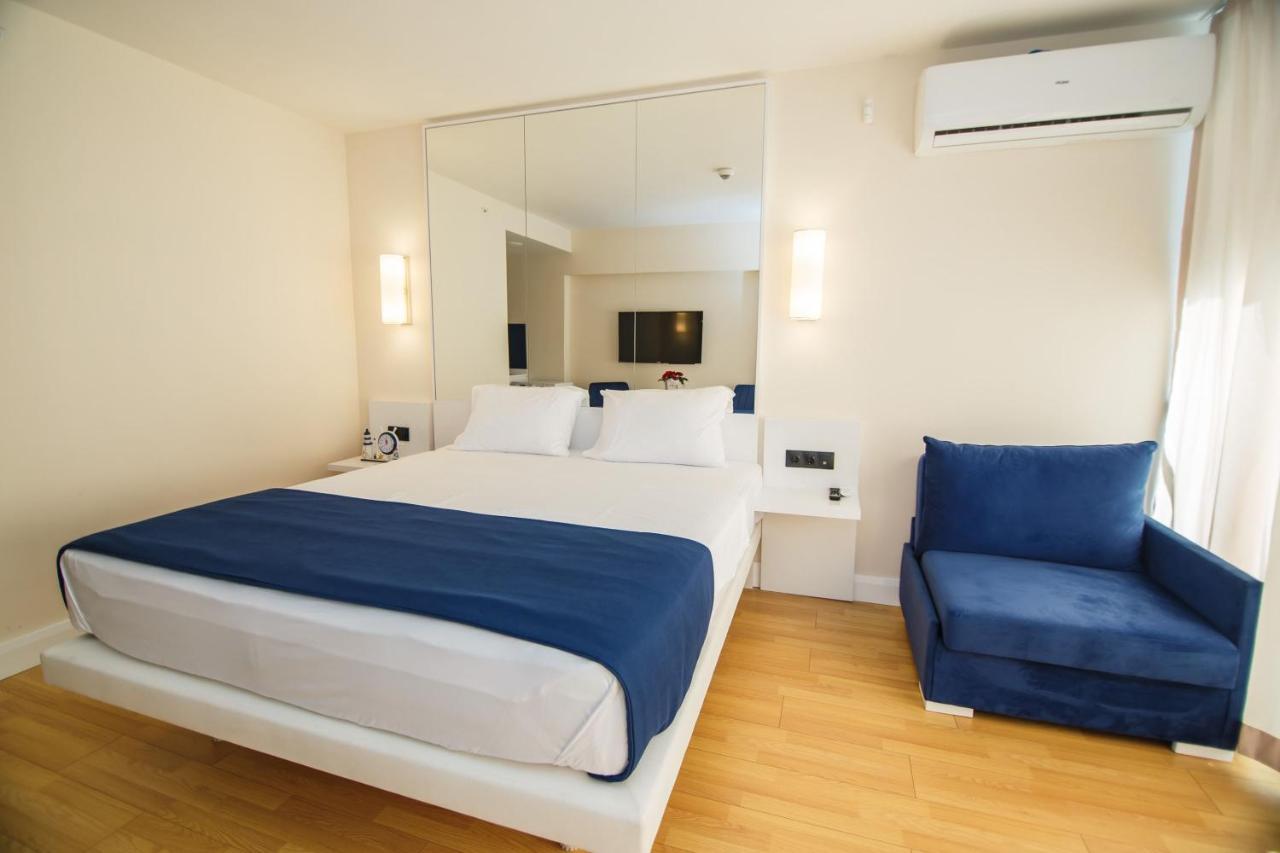 Premium Aparthotel With Sea View Batoumi Extérieur photo
