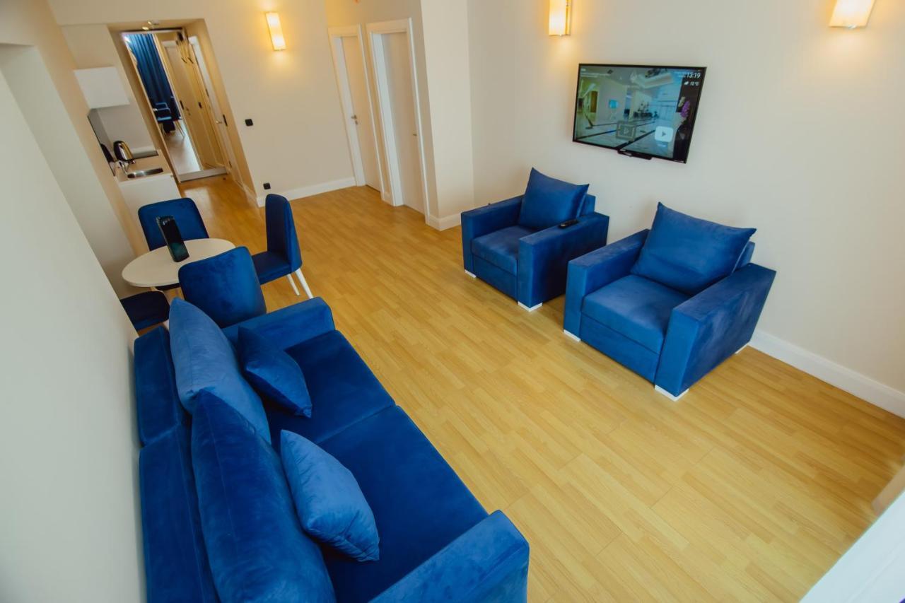 Premium Aparthotel With Sea View Batoumi Extérieur photo
