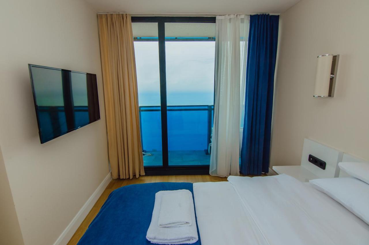Premium Aparthotel With Sea View Batoumi Extérieur photo