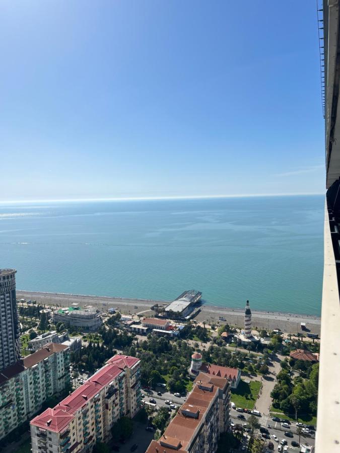 Premium Aparthotel With Sea View Batoumi Extérieur photo