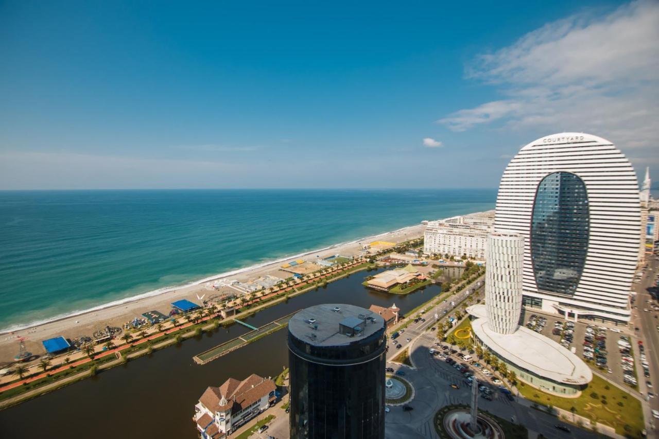 Premium Aparthotel With Sea View Batoumi Extérieur photo